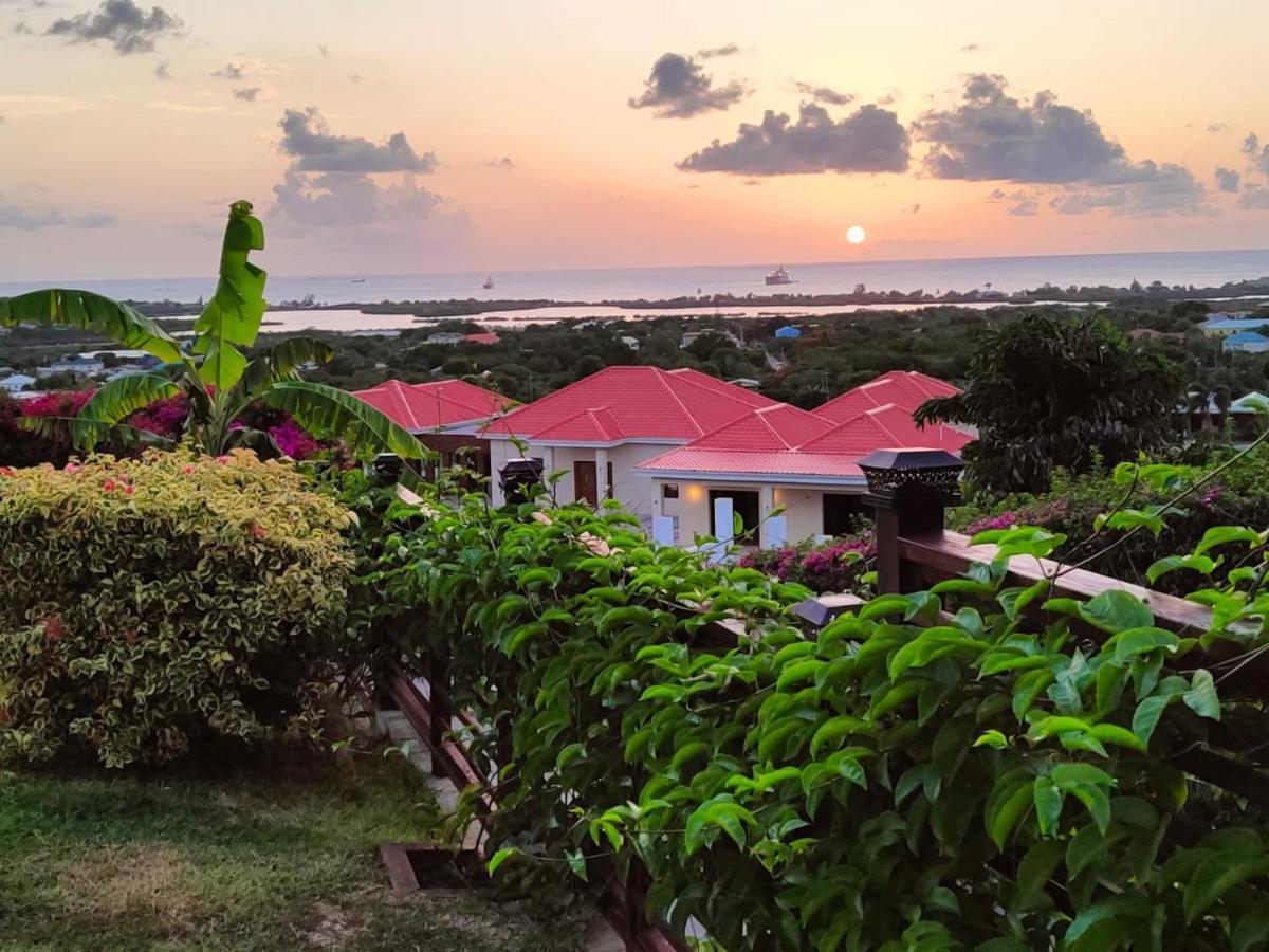 Holiday Home Belvedere Dickenson Bay المظهر الخارجي الصورة