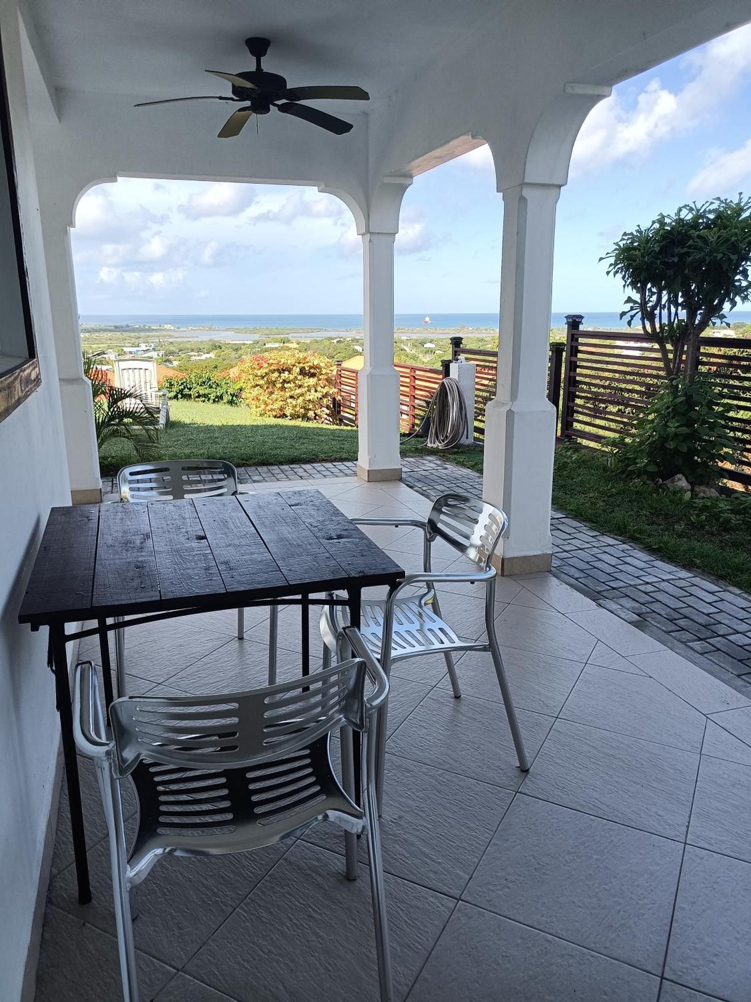 Holiday Home Belvedere Dickenson Bay الغرفة الصورة